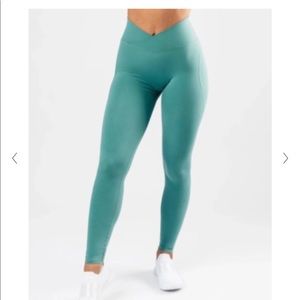 ALPHALETE Surface Power Legging
